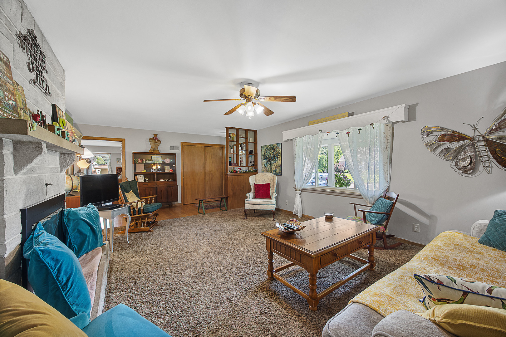 901 East Adams Street Washington, IL 61571 - Photo 4 of 43