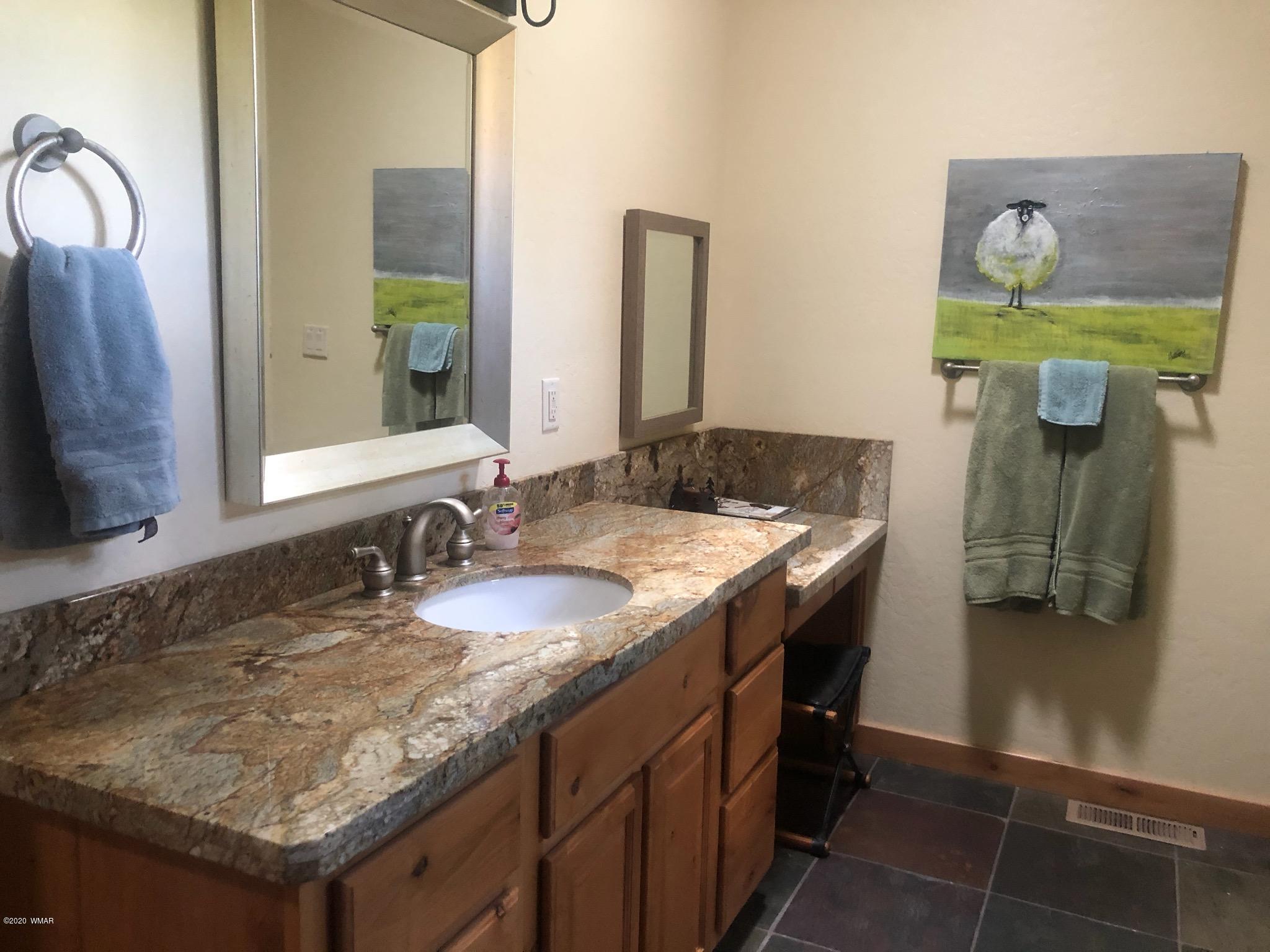 1661 East Rim Road Lakeside, AZ 85929 - Photo 4 of 14 Gallery Image 4