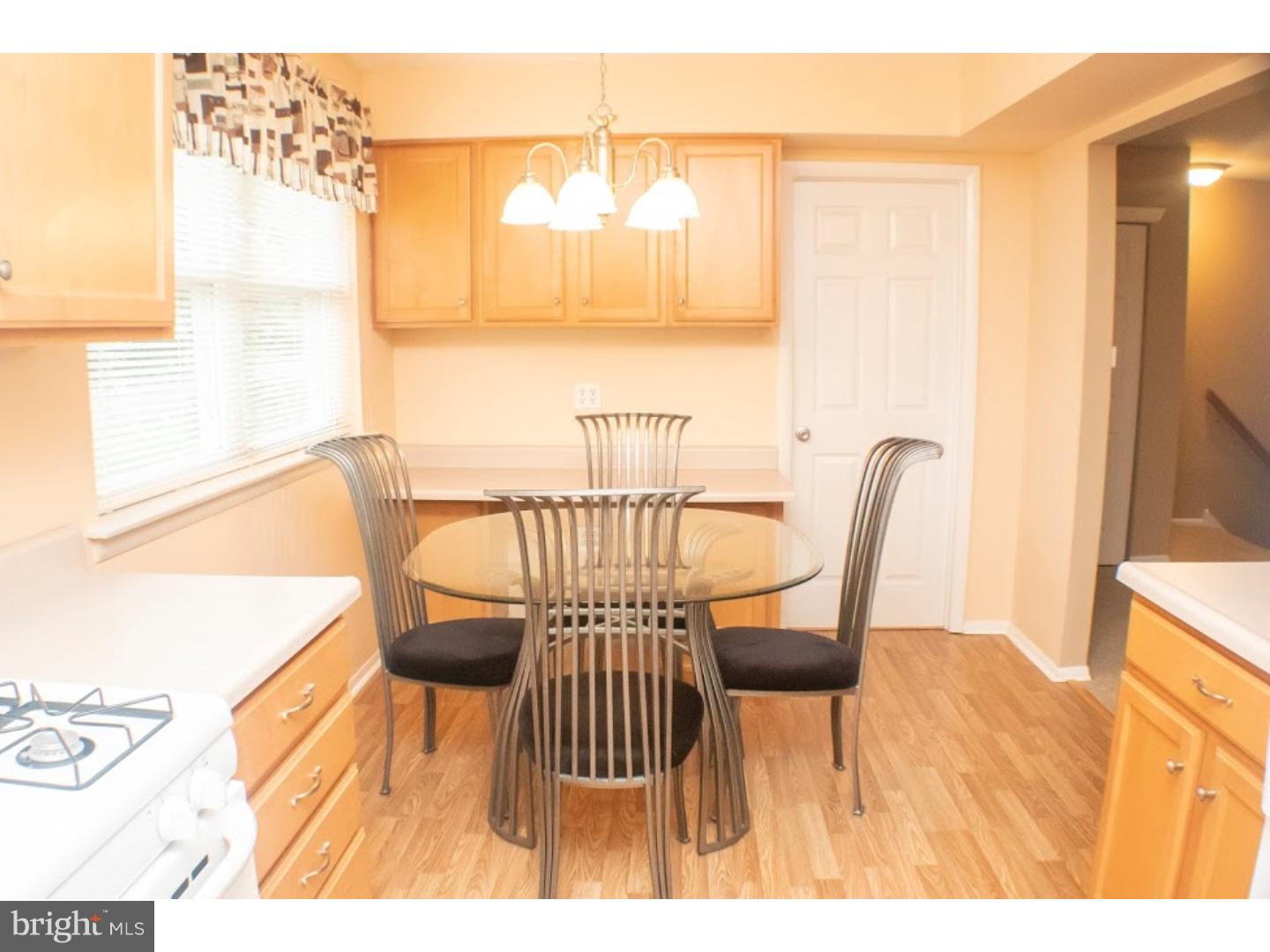 5 Eaves Mill Road Medford, NJ 08055 - Photo 4 of 12