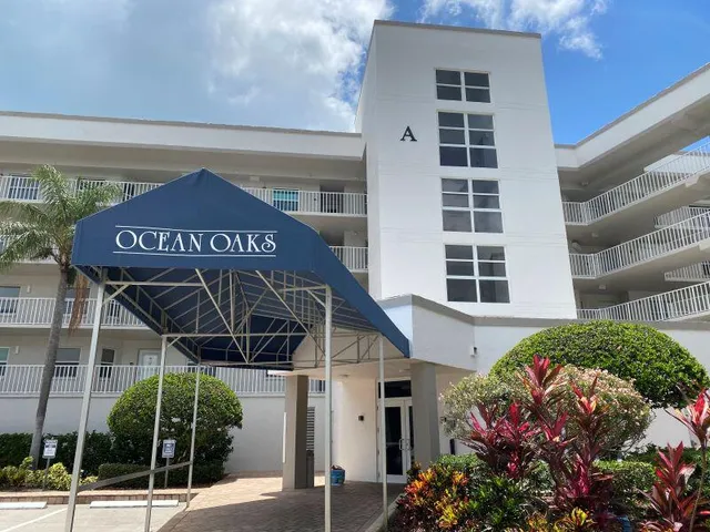 $2,500 | 8700 Ridgewood Avenue, Unit A410, Cape Canaveral, FL 32920