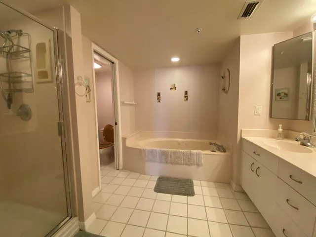 $2,500 | 8700 Ridgewood Avenue, Unit A410, Cape Canaveral, FL 32920