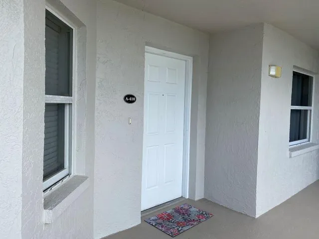 $2,500 | 8700 Ridgewood Avenue, Unit A410, Cape Canaveral, FL 32920