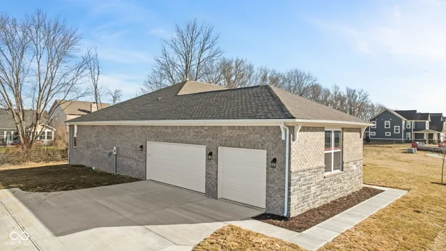 $698,900 | 6890 Enclave Drive, McCordsville, IN 46055