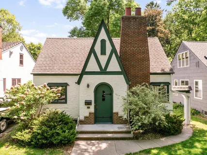 $510,000 | 4019 Xerxes Avenue South, Minneapolis, MN 55410