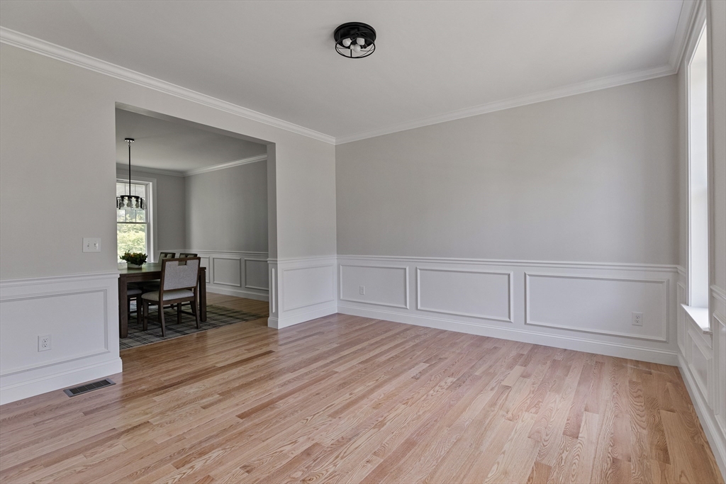 3 Abby Road North Grafton, MA 01536 - Photo 8 of 42
