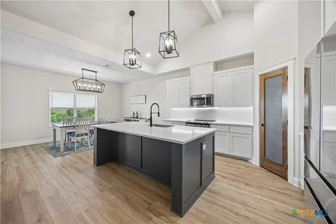 $435,000 | 118 Overlook Trail, Copperas Cove, TX 76522