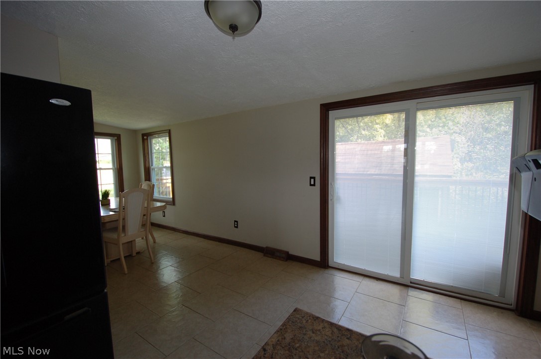 4963 Ridge Road Medina, OH 44256 - Photo 9 of 21