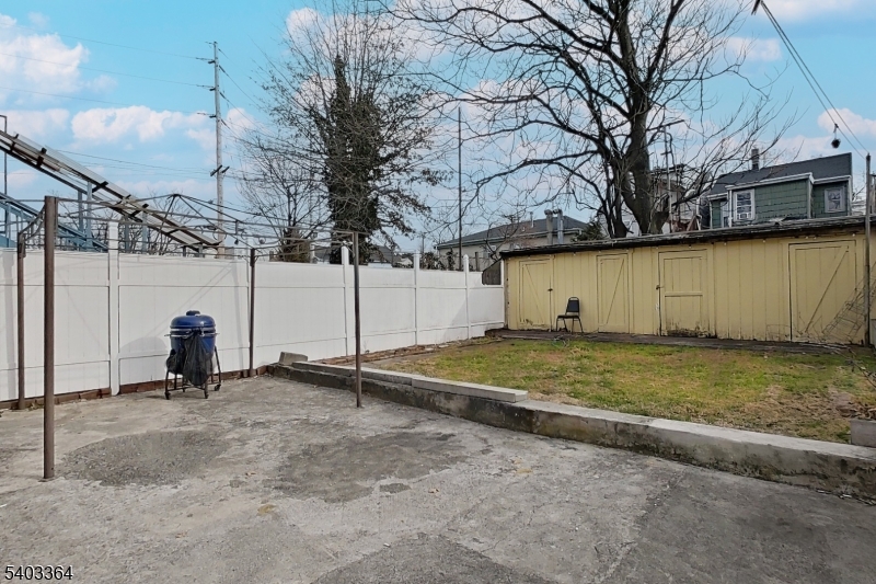 115 Butler Street Paterson, NJ 07524 - Photo 11 of 38