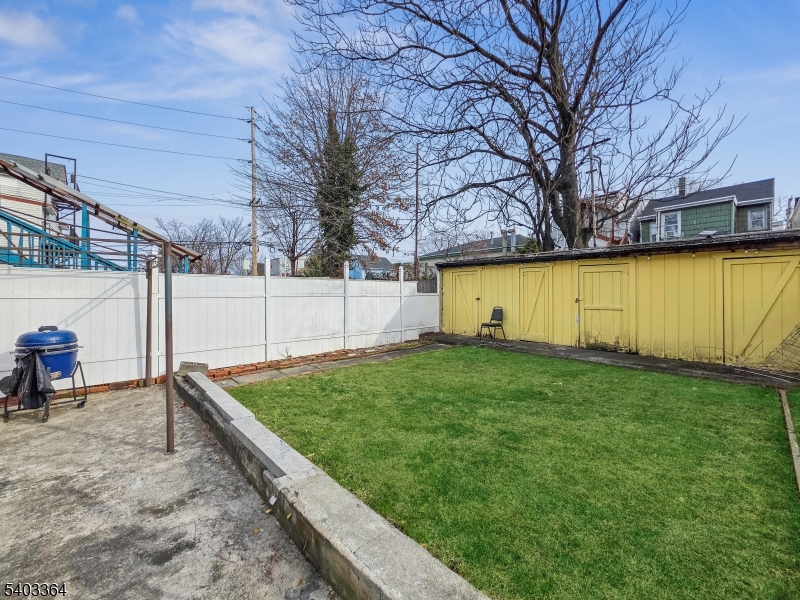 115 Butler Street Paterson, NJ 07524 - Photo 12 of 38