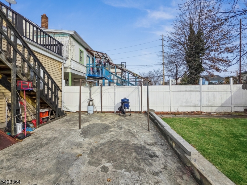 115 Butler Street Paterson, NJ 07524 - Photo 13 of 38
