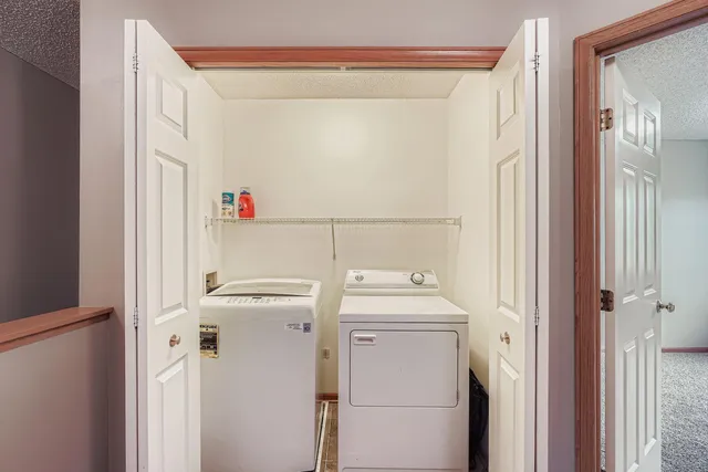 $245,000 | 3275 Coleshire Path, Unit 24, Rosemount, MN 55068