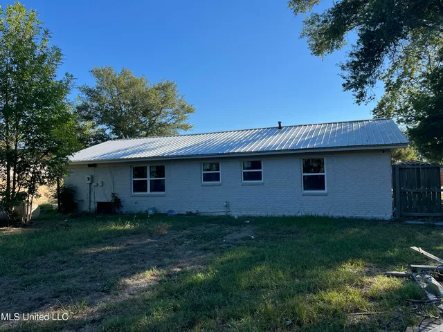 $120,582 | 204 Perry Drive, Lyon, MS 38645