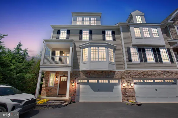$5,200 | 17 Grey Court, Berwyn, PA 19312