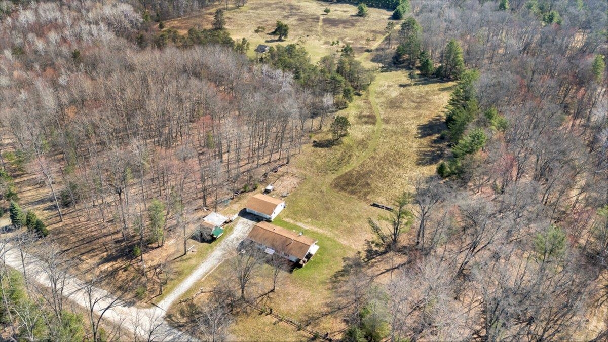 2564 National City Road Hale, MI 48739 - Photo 10 of 45