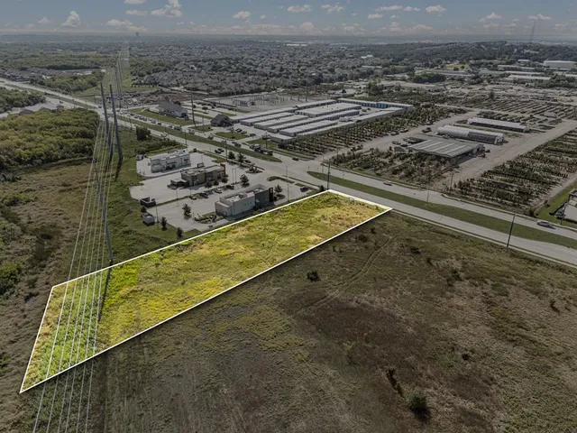 a view of outdoor space