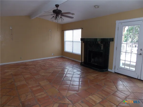 $1,445 | 1414 Leander, San Antonio, TX 78251
