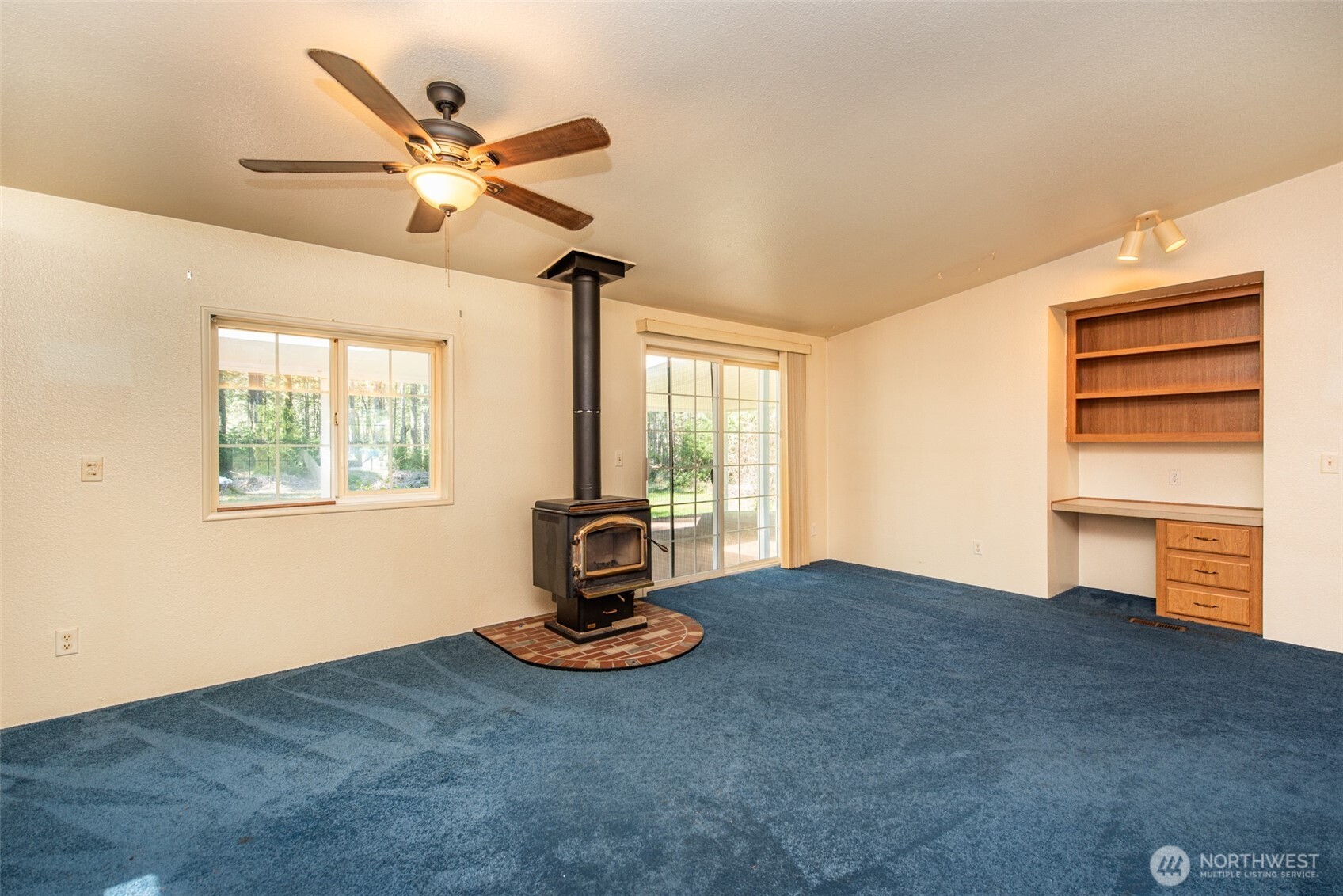 4314 Lackey Road Northwest Vaughn, WA 98394 - Photo 5 of 40