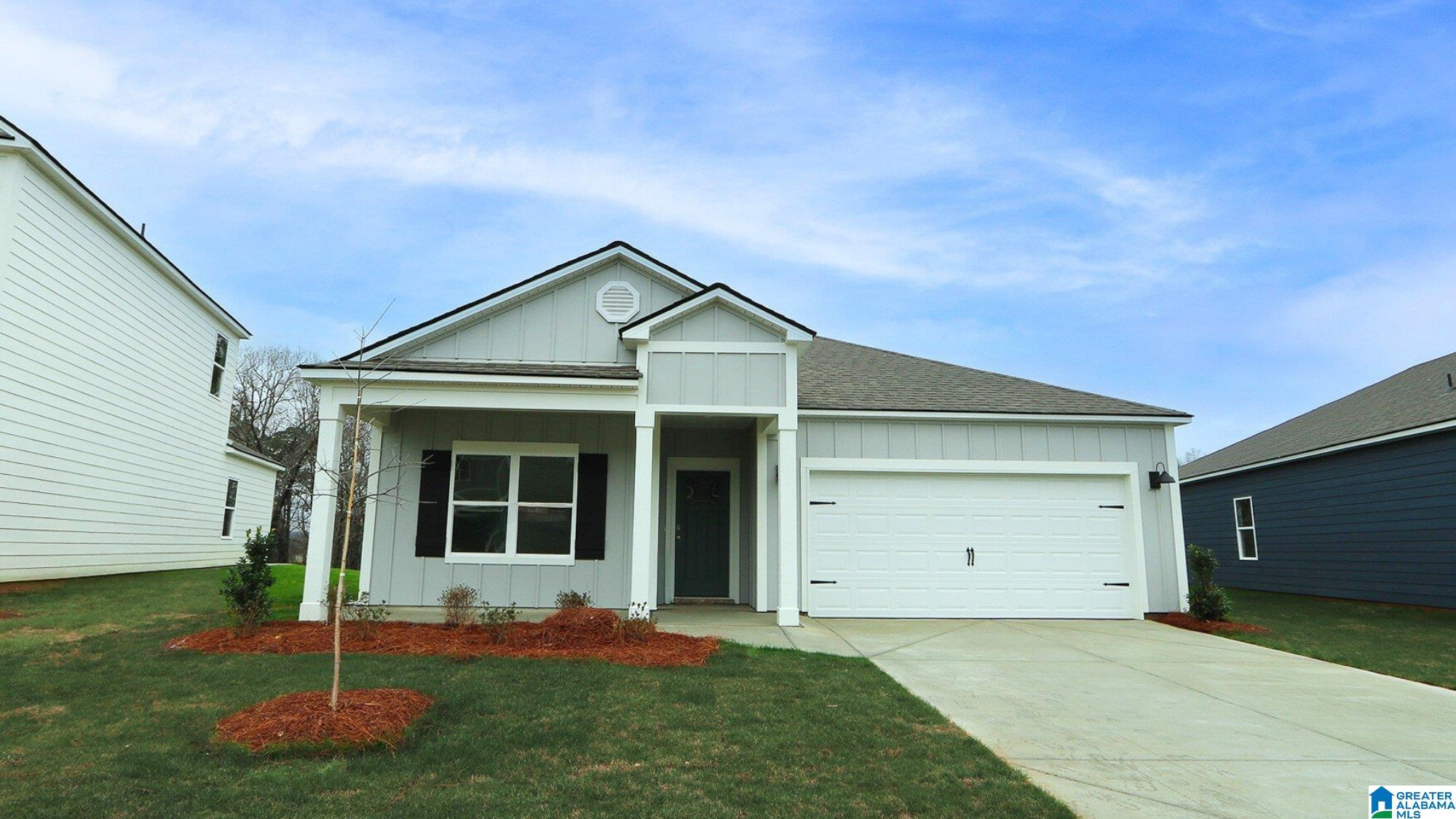 5163 Meadow Ridge Trail Bessemer, AL 35022 - Photo 1 of 31