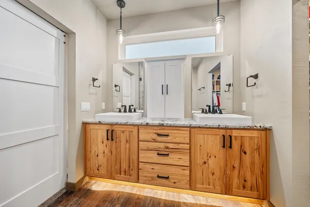 $689,900 | 1667 Torchwood Trail, De Pere, WI 54115