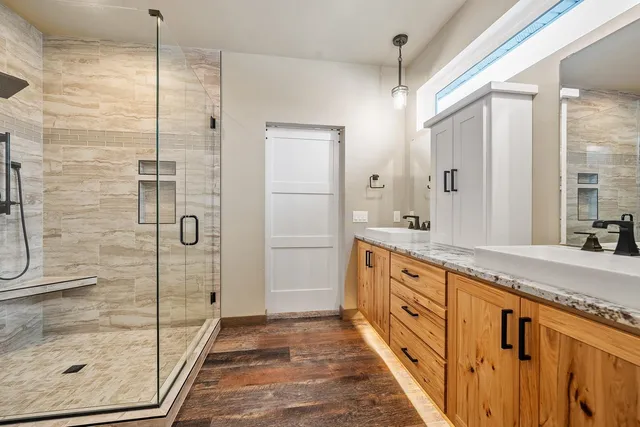 $689,900 | 1667 Torchwood Trail, De Pere, WI 54115