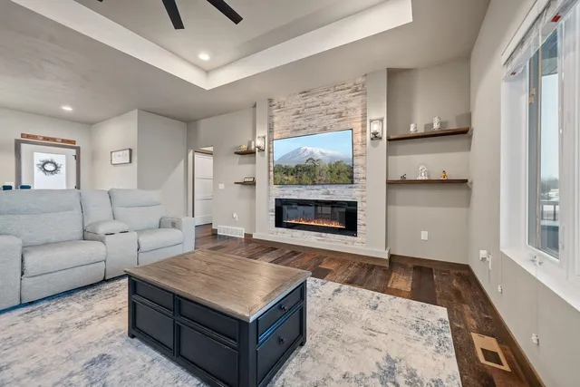 $689,900 | 1667 Torchwood Trail, De Pere, WI 54115