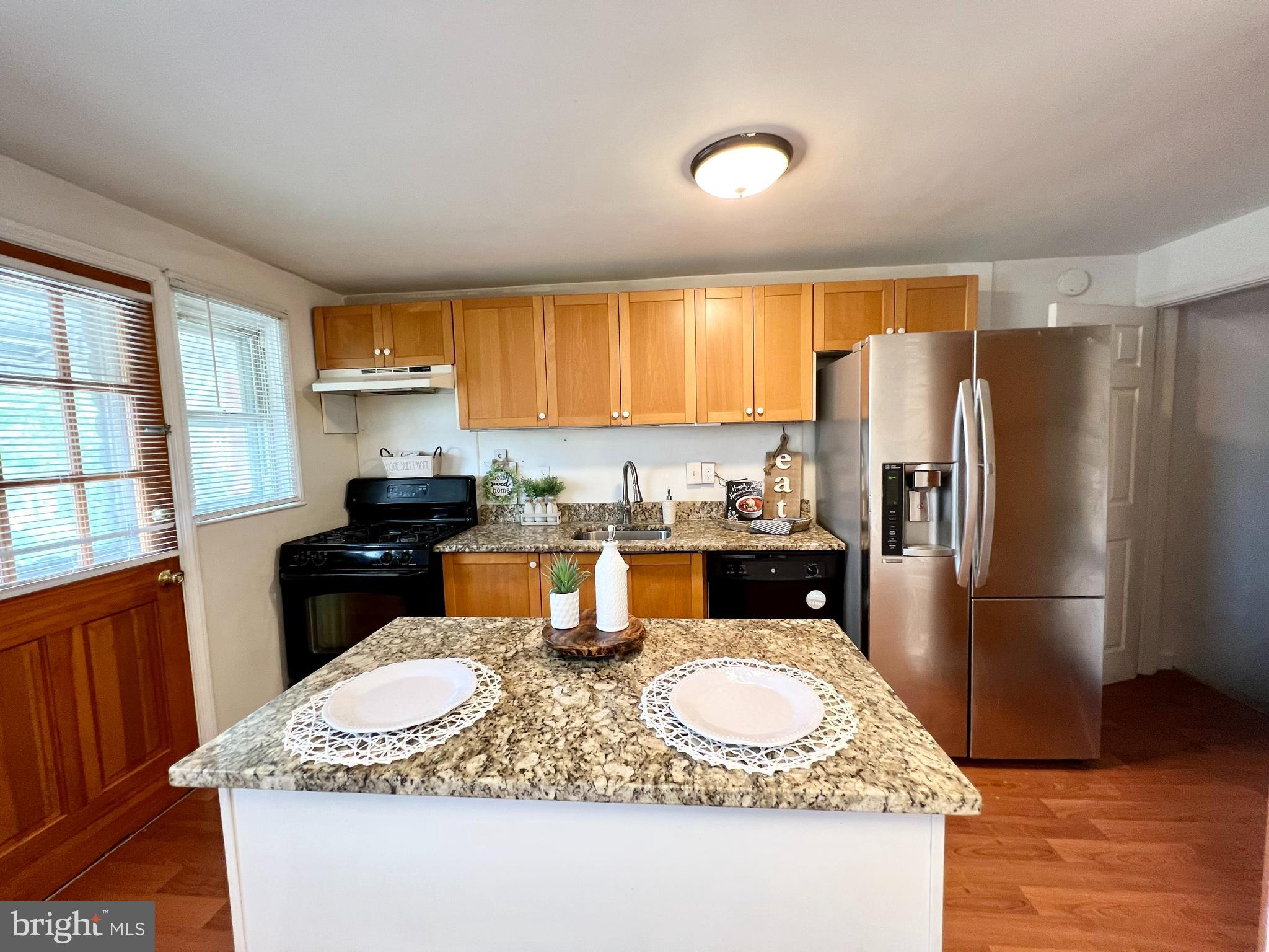 3650 Greenvale Road Baltimore, MD 21229 - Photo 9 of 29 Gallery Image 9