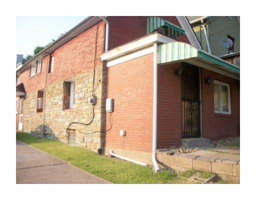 150 Highland Avenue McKees Rocks, PA 15136 - Photo 3 of 16 Exterior Front.