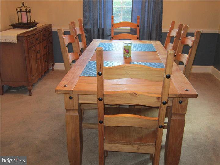 18 Barbara Drive Springfield, PA 19064 - Photo 3 of 19 Dining Room