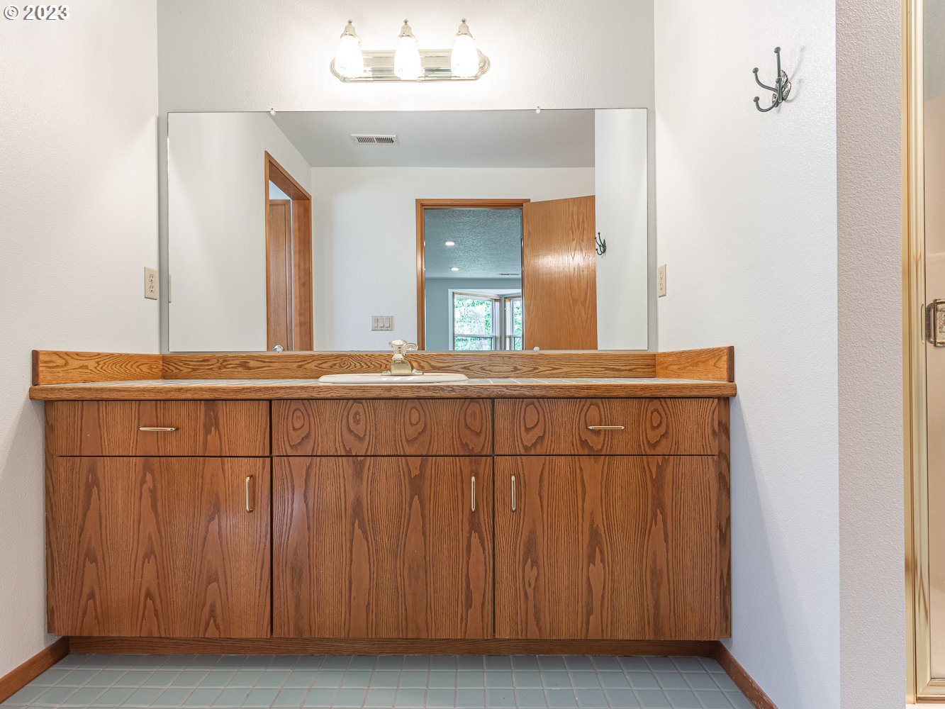 3300 Northeast 164th Street, Unit Y2 Ridgefield, WA 98642 - Photo 36 of 45 a close view of a sink