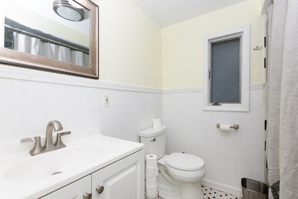 34 Nancy Road Dedham, MA 02026 - Photo 19 of 32 Gallery Image 19