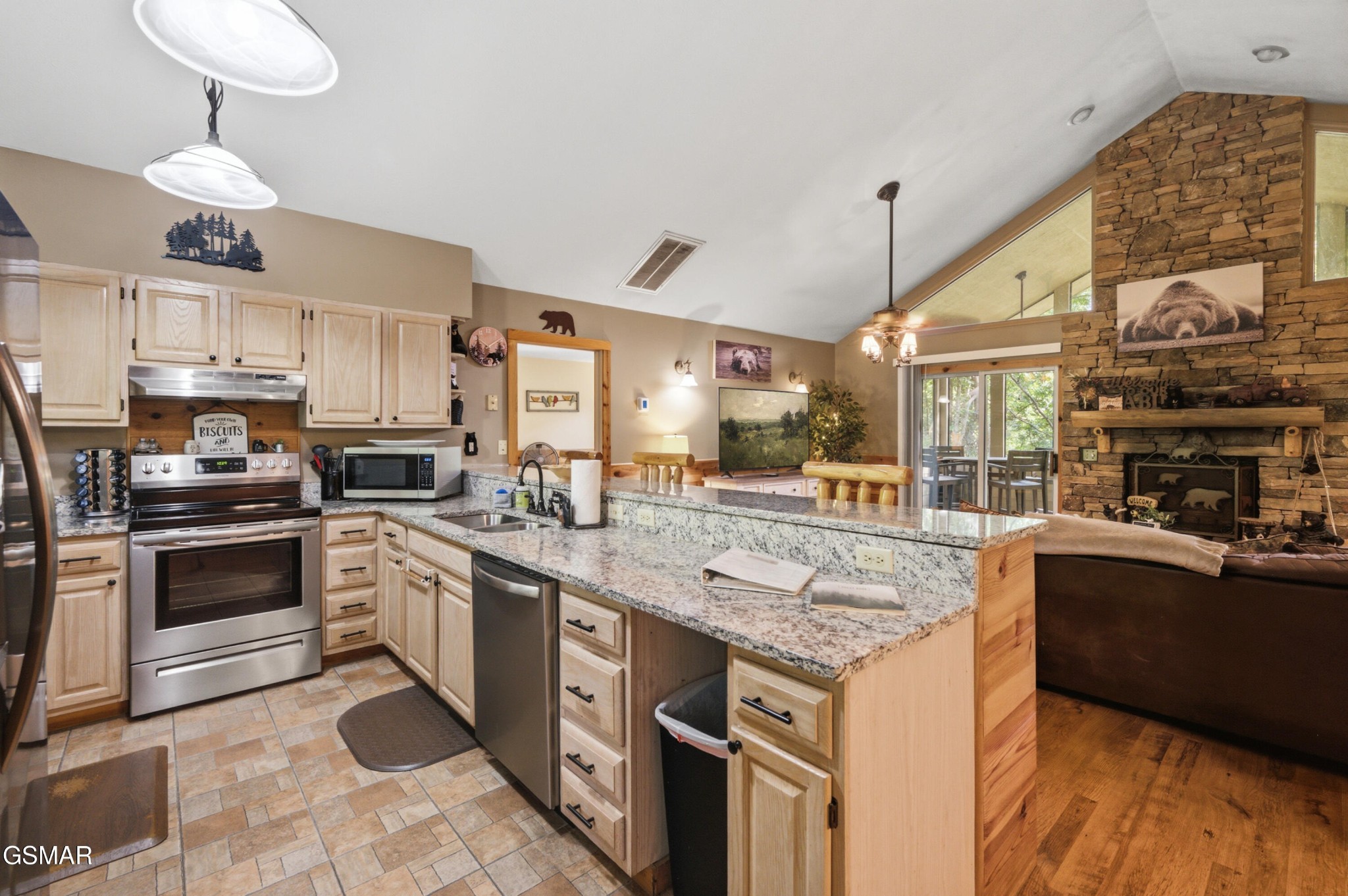 3103 Hatcher Top Road Sevierville, TN 37862 - Photo 13 of 32 Gallery Image 13