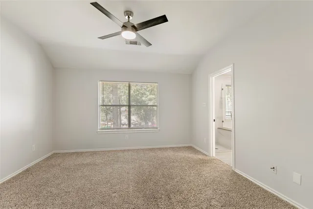 $2,300 | 10 Scenic Brook Court, The Woodlands, TX 77382