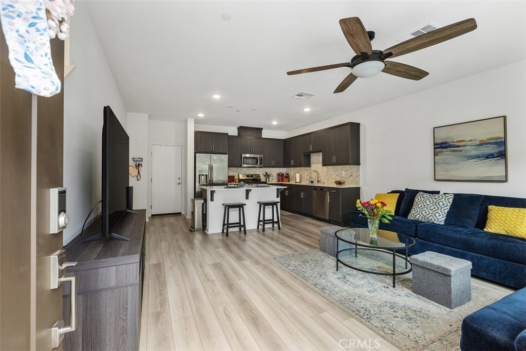 35111 Rangpur Lane Fallbrook, CA 92028 - Photo 7 of 40 Gallery Image 7