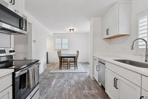 $745,000 | 129 Chicago Avenue North, Wayzata, MN 55391