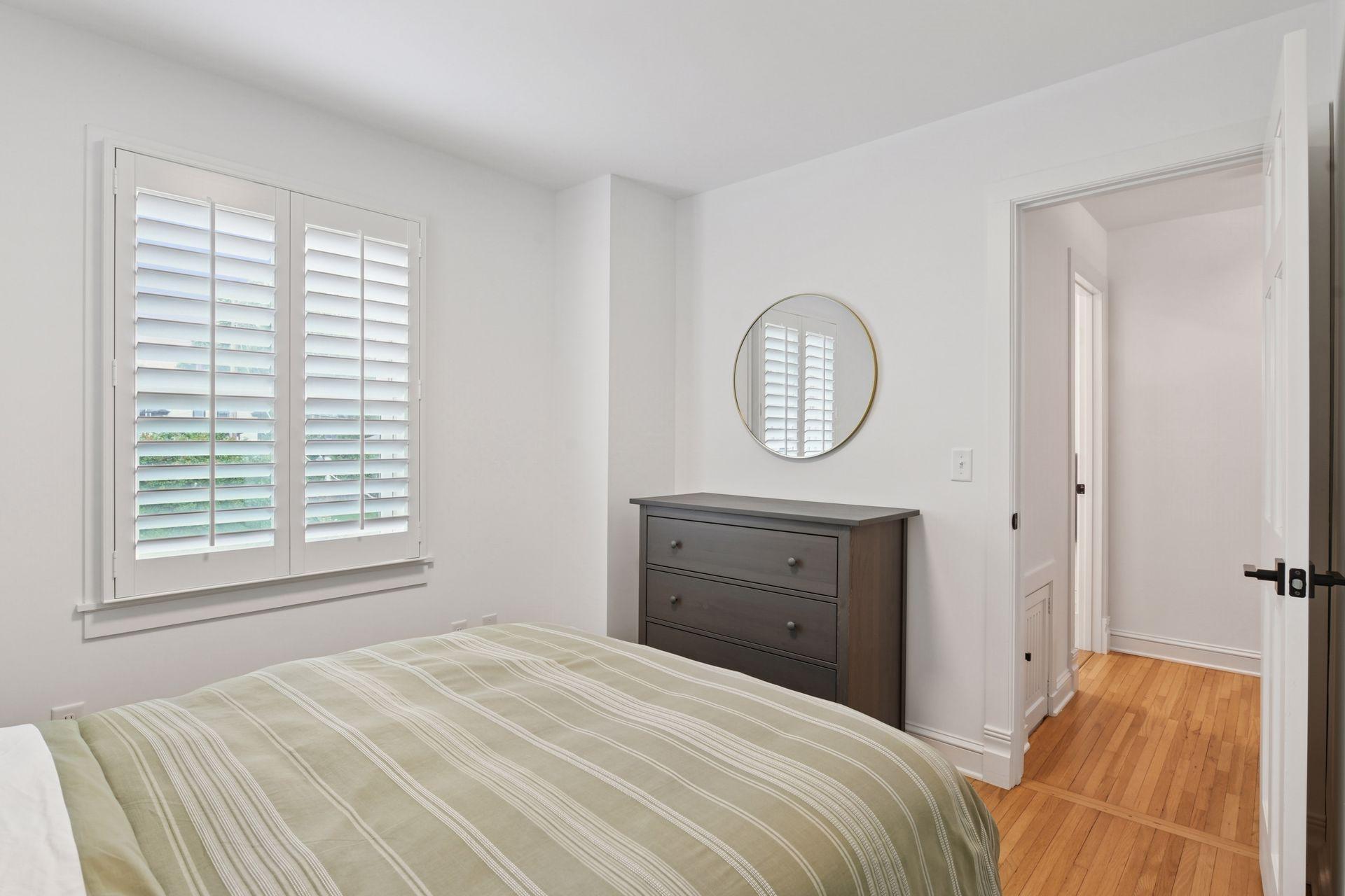 129 Chicago Avenue North Wayzata, MN 55391 - Photo 19 of 28