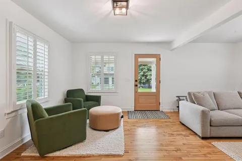 $745,000 | 129 Chicago Avenue North, Wayzata, MN 55391