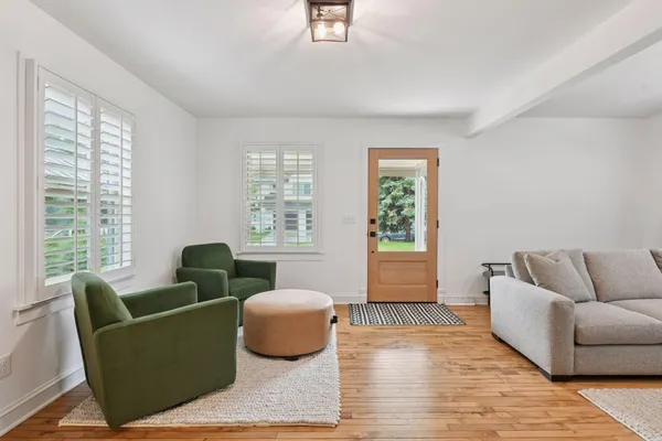 $745,000 | 129 Chicago Avenue North, Wayzata, MN 55391