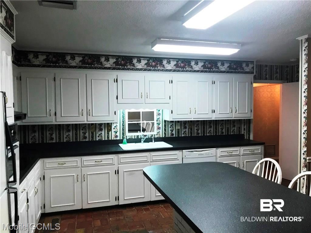 528 Huntleigh Way Mobile, AL 36608 - Photo 12 of 35