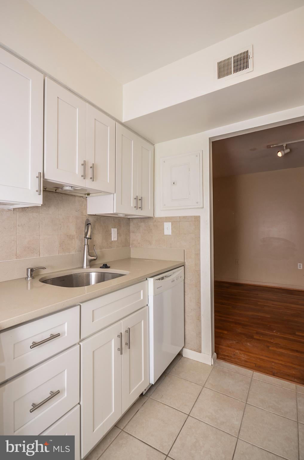 11607 Elkin Street, Unit 101 Silver Spring, MD 20902 - Photo 6 of 19 Kitchen