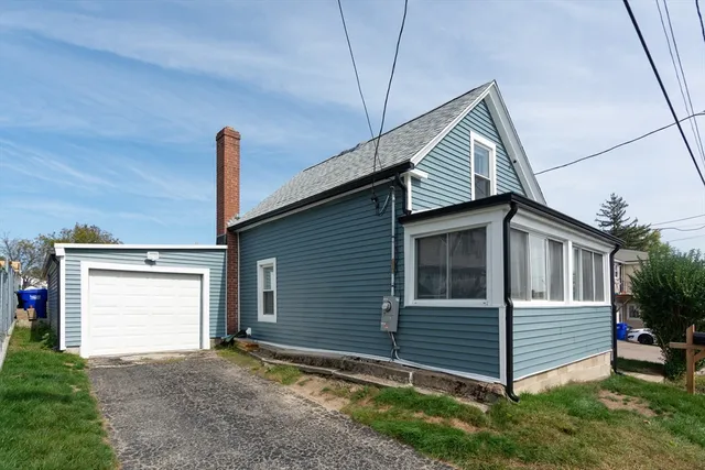 a front view of house with yard