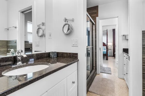 $7,000 | 342 Northeast 7th Avenue, Delray Beach, FL 33483