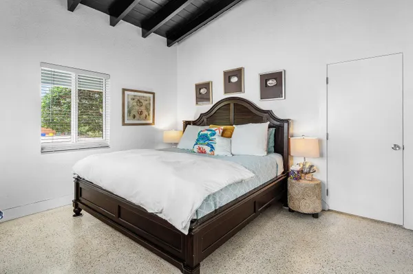 $7,000 | 342 Northeast 7th Avenue, Delray Beach, FL 33483