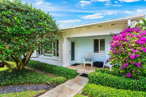 $7,000 | 342 Northeast 7th Avenue, Delray Beach, FL 33483