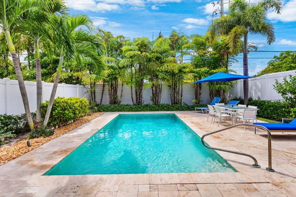 $7,000 | 342 Northeast 7th Avenue, Delray Beach, FL 33483