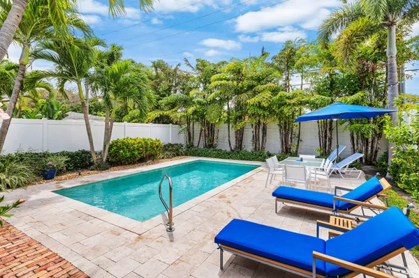 $7,000 | 342 Northeast 7th Avenue, Delray Beach, FL 33483