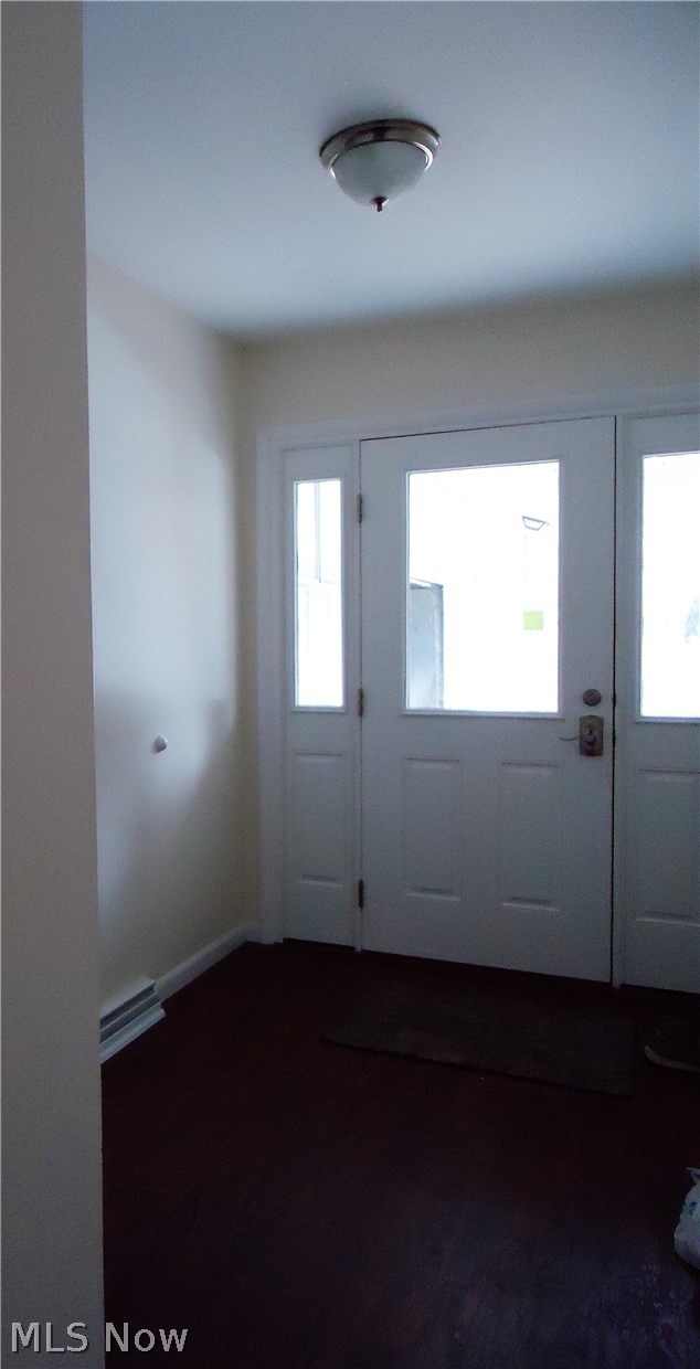 4410 Beach Club Road Port Clinton, OH 43452 - Photo 11 of 22 Gallery Image 11