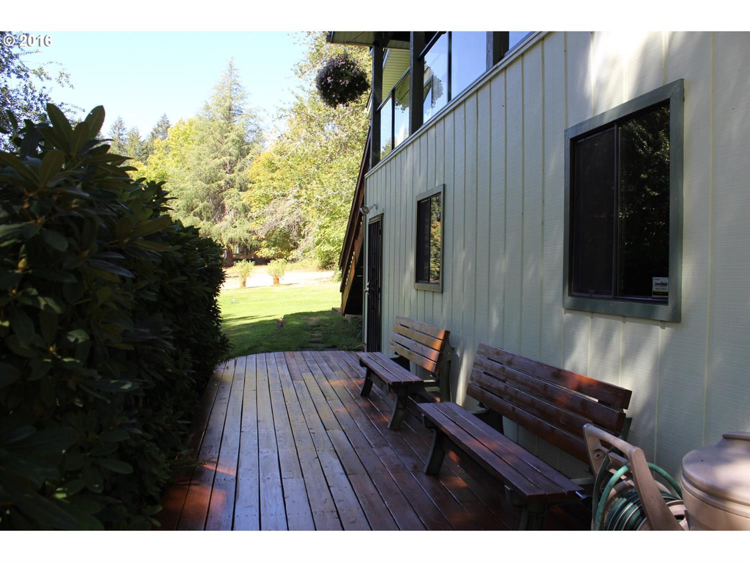 8012 Tyee Road Umpqua, OR 97486 - Photo 12 of 21 Additional Photo