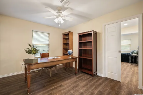 $289,000 | 533 Indian Crossing, Jourdanton, TX 78026