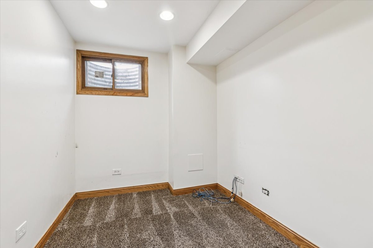 3437 Charlemaine Drive Aurora, IL 60504 - Photo 29 of 32