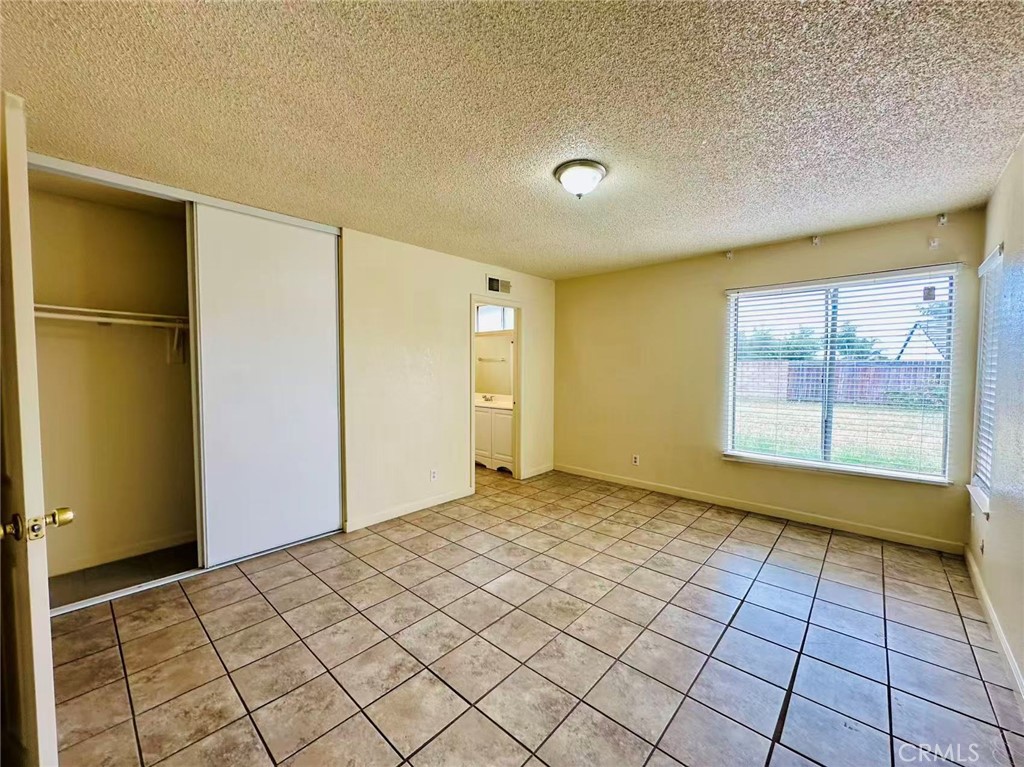 1459 West Wabash Street Rialto, CA 92376 - Photo 13 of 17 Primary bedroom